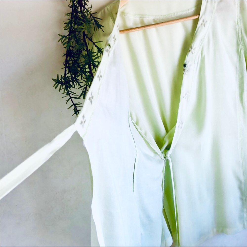 linen top - Picture 3 of 7